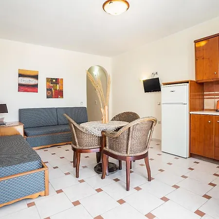 Livadia Beach Suite